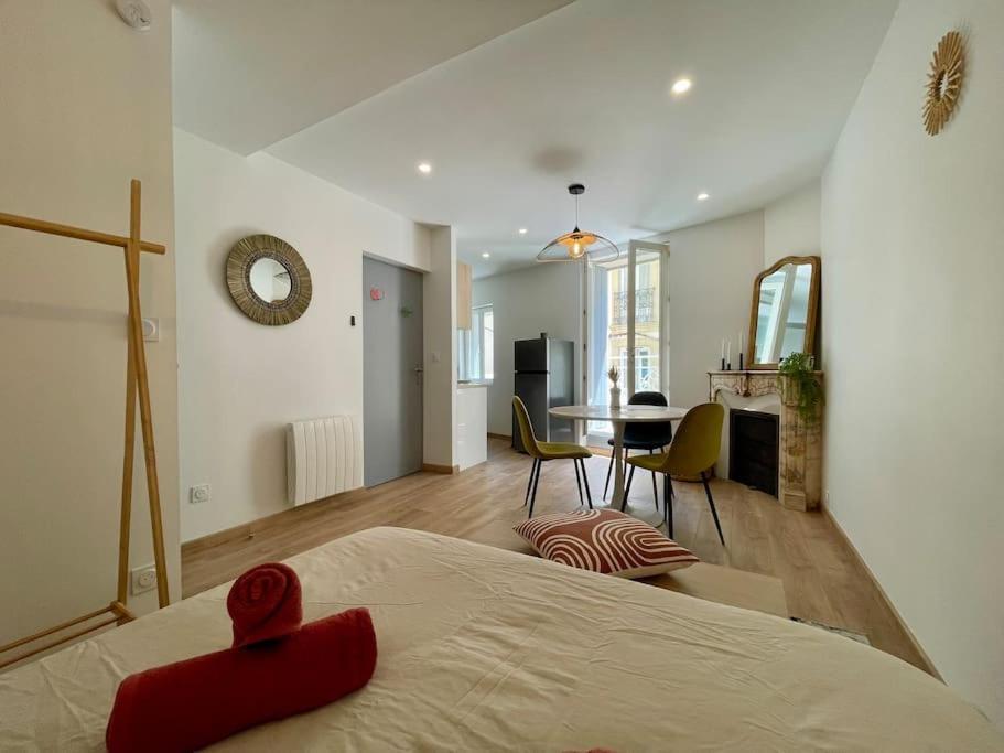 Appartement Le Repaire Blterrois à Béziers Extérieur photo