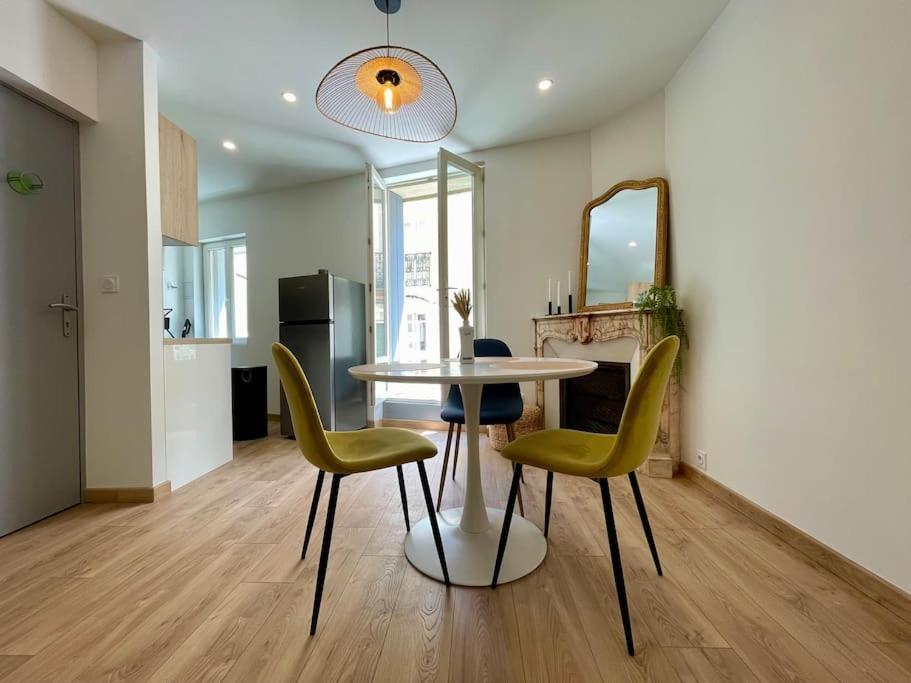 Appartement Le Repaire Blterrois à Béziers Extérieur photo